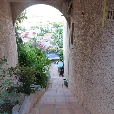 Апартаменты Zen Sur La Colline Aux Mimosas