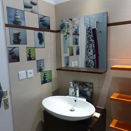 Апартаменты Zen Sur La Colline Aux Mimosas *